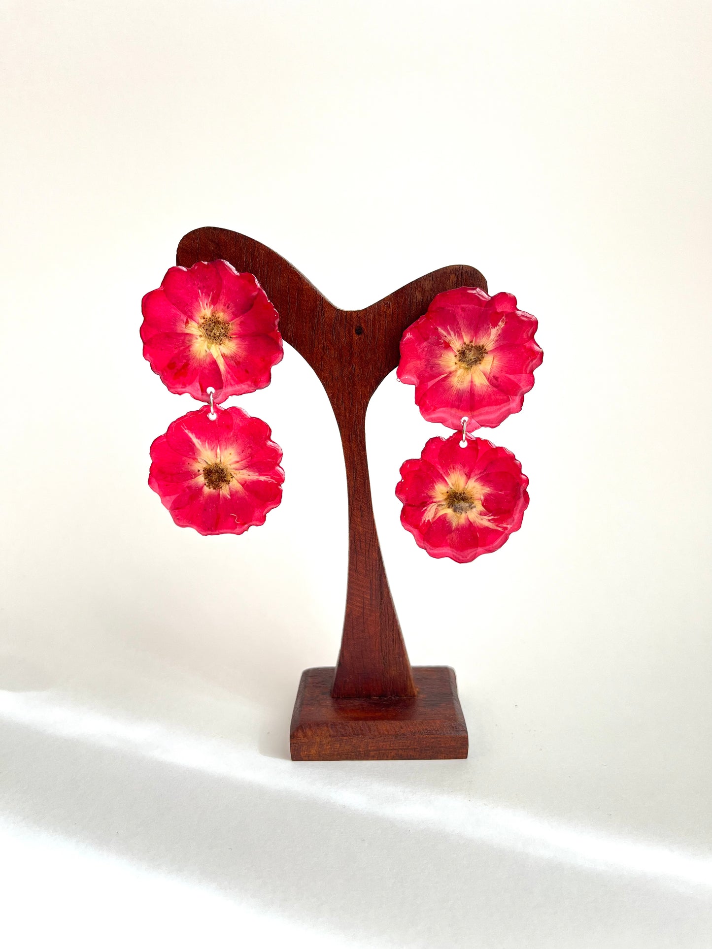 Rosa mini dobles, pendientes.