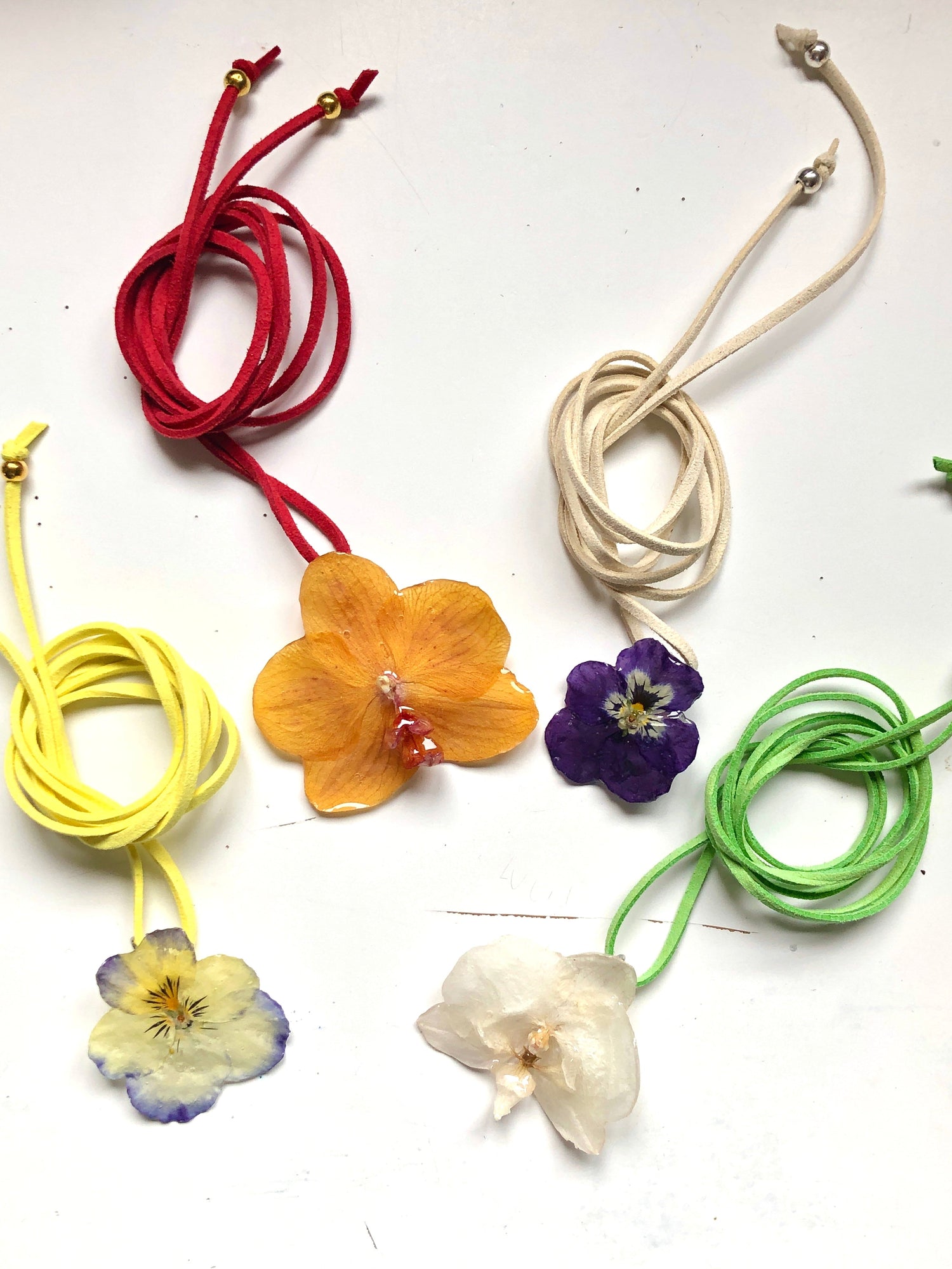 Collares: flores naturales
