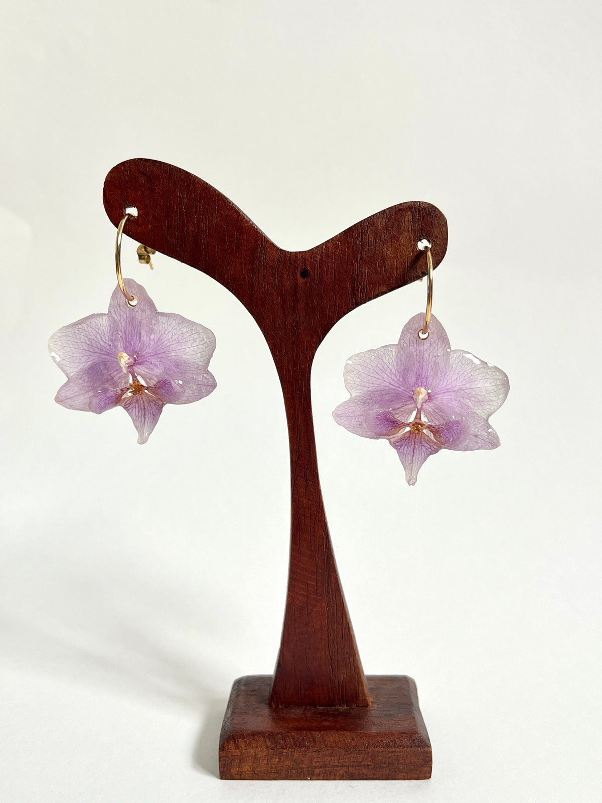 Orquídea lila, pendientes