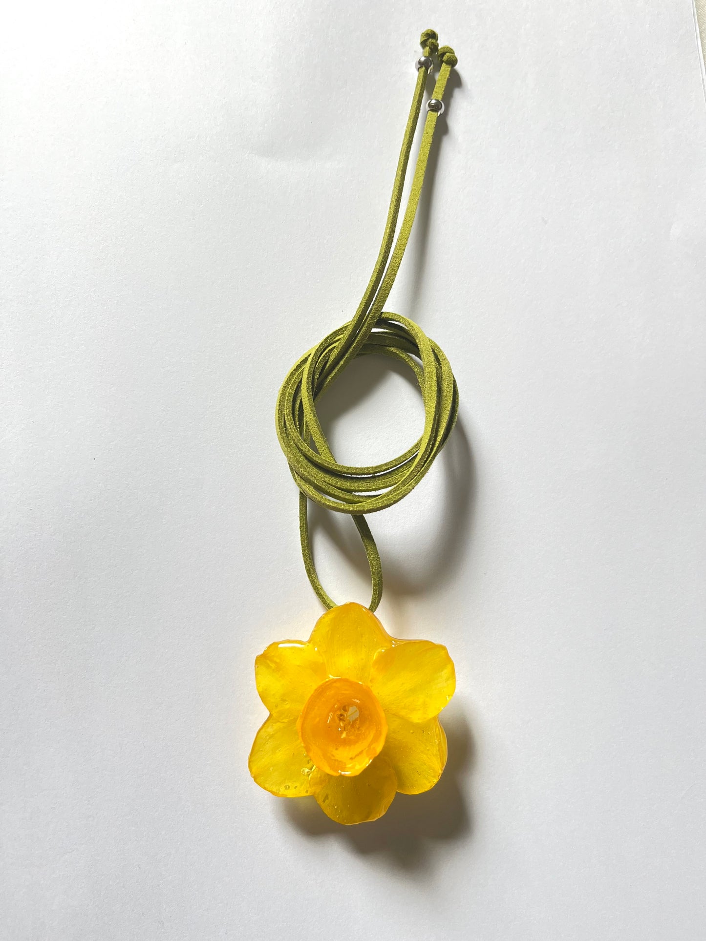 Narciso: collar