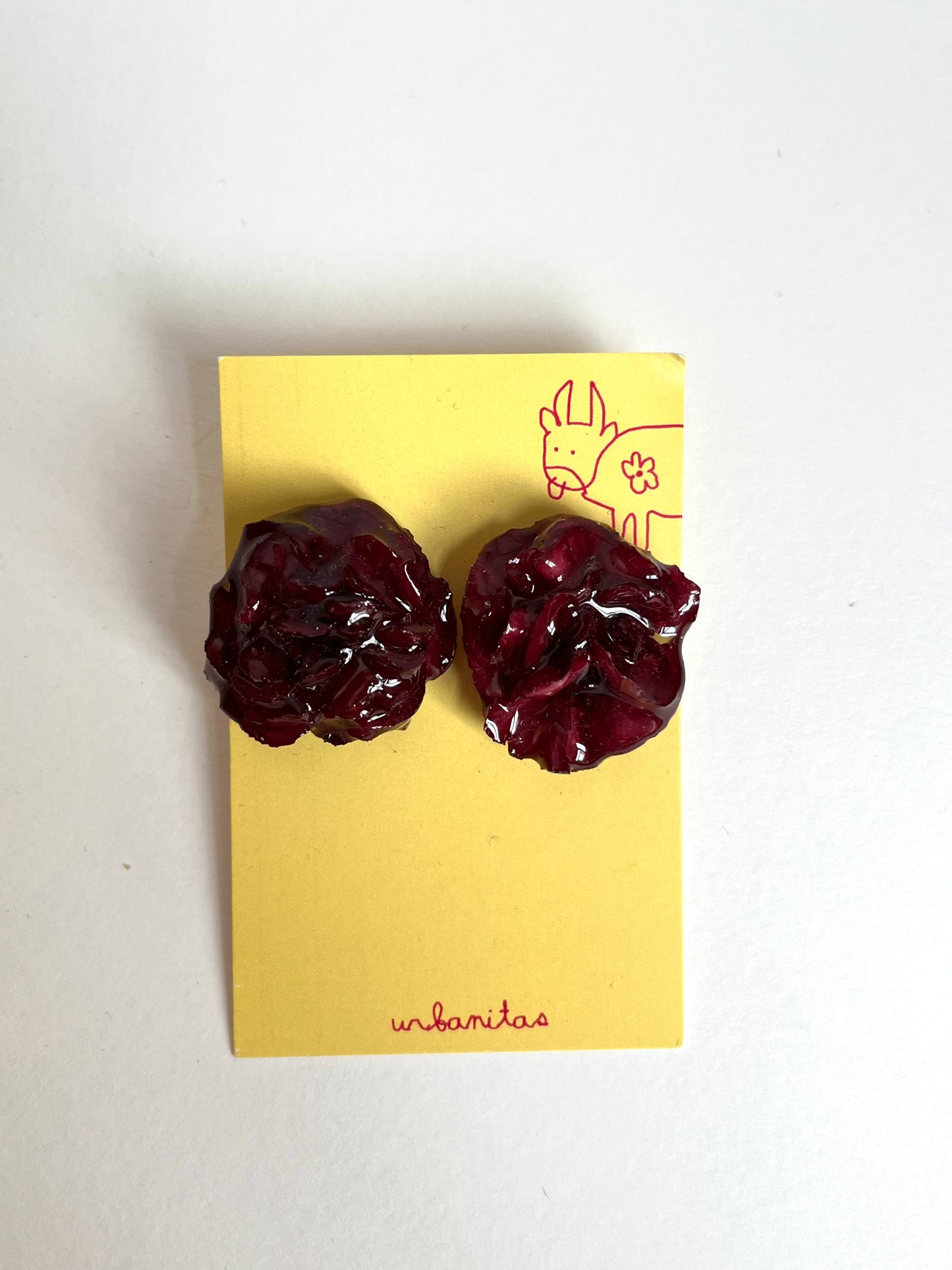 Clavel, pendientes