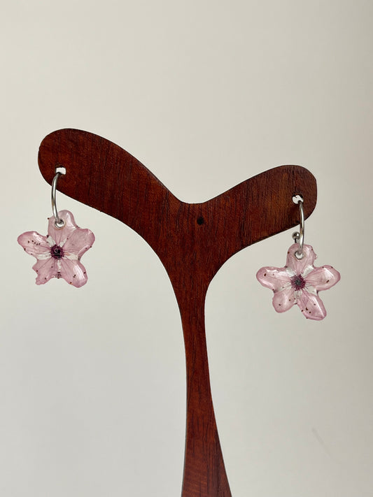 Flor de almendro mini: pendientes